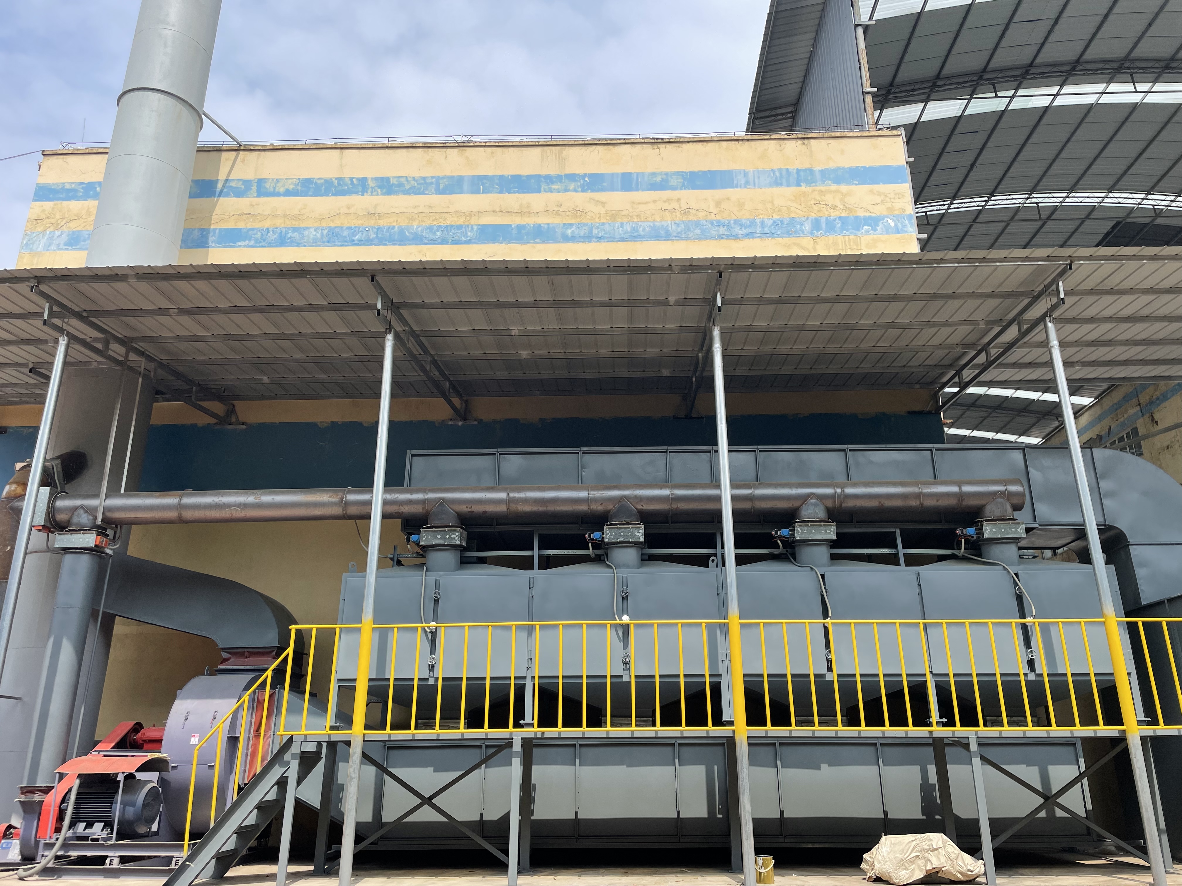 吸附浓缩+催化燃烧